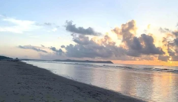Bãi tắm Hải Lưu - Quảng Lưu