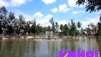 Công viên Dân Chủ - Tt. Tiểu Cần
