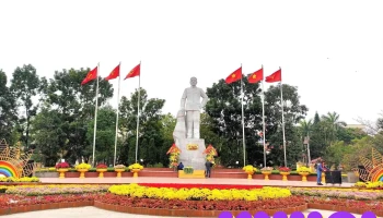 Công Viên Lê Duẩn - Lê Duẩn