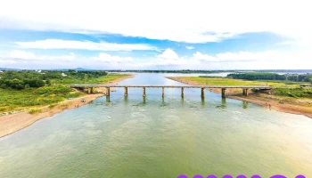 Cầu chiến khu D - Hồ
