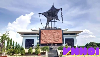 Di Tích Lịch Sử Nhà Lao Tân Hiệp - Nguyễn Ái Quốc