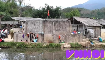 Suối nước nóng bản Bon - Yên Bái