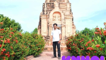 Tháp cổ Chót Mạt - Ấp Xóm Mới