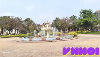 Vườn Hoa Phủ Lý - Quang Trung