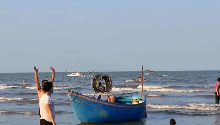 Bai Bien Quynh Nghia Video - Nghệ An