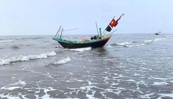 Bai Tam Hai Thinh Hai Hau Nam Dinh Viet Nam Cua Khach Tro - Nam Định