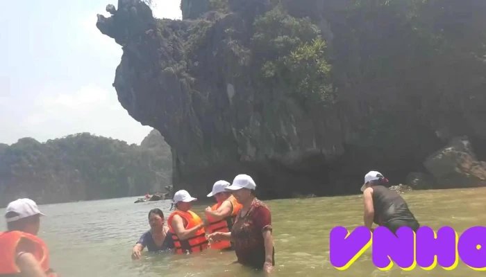 Bai Tam Van Boi Nui - Hải Phòng
