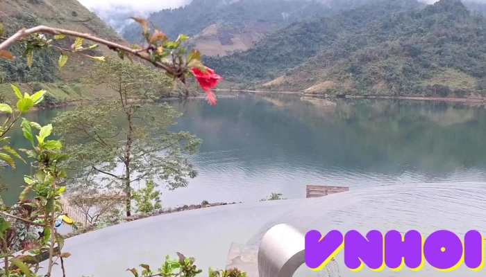 Ban Mai Retreat -    Suoi Khoang Nong Video - Sơn La