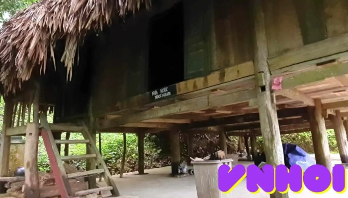 Bao Tang Khong Gian Van Hoa Muong Video - Hòa Bình