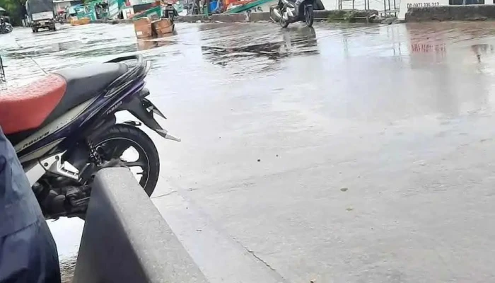 Ben Tau Ba Hon Cua Chu So Huu - Kiên Giang