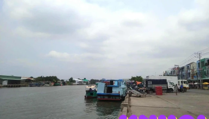 Ben Tau Ba Hon Thuyen - Kiên Giang