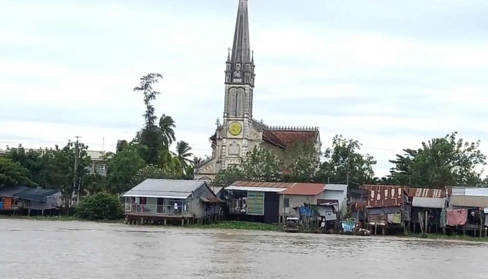 Ben Tau Du Lich Cai Be Ben - Tiền Giang