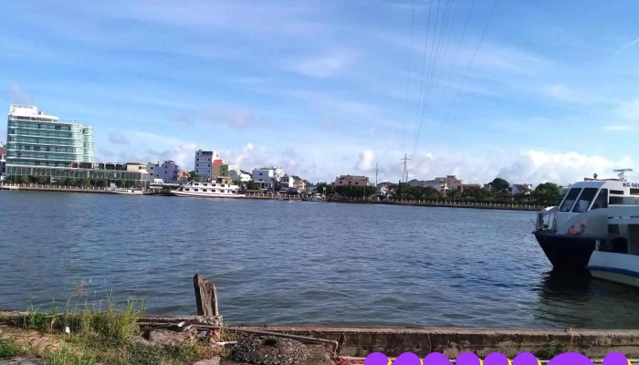 Ben Tau Ha Tien Thuyen - Kiên Giang