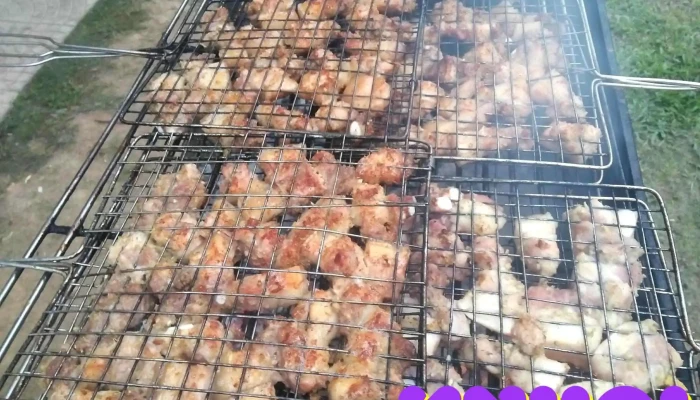 Beverly Hill Luong Son Resort Thuc Pham Va Do Uong - Hòa Bình