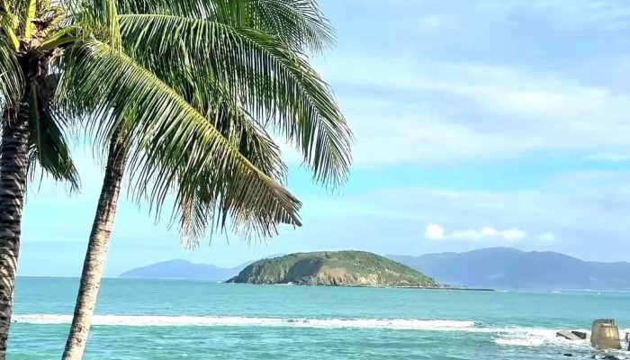 Bien Bai Tien Nha Trang Video - Khánh Hòa
