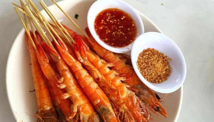 Bien Ke Ga Thuc Pham Va Do Uong - Bình Thuận