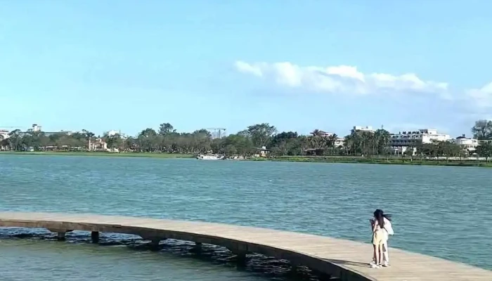 Cau Ban Nguyet Hue Video - Thành Phố Huế