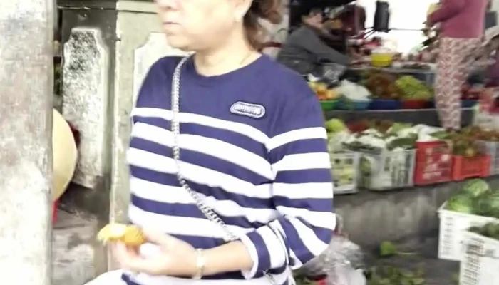 Cho Binh Ba Video - Khánh Hòa