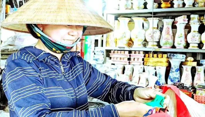 Cho Cai Be Moi Nhat - Tiền Giang