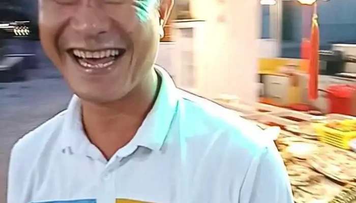 Cho Dem Am Thuc Phu Quoc Marina Video - Kiên Giang