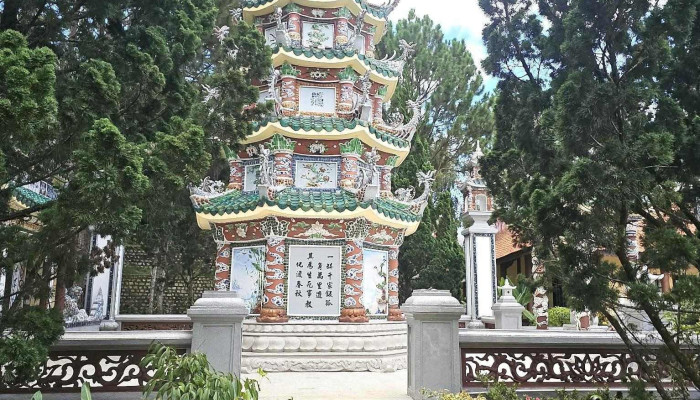 Chua Linh Son Moi Nhat - Lâm Đồng