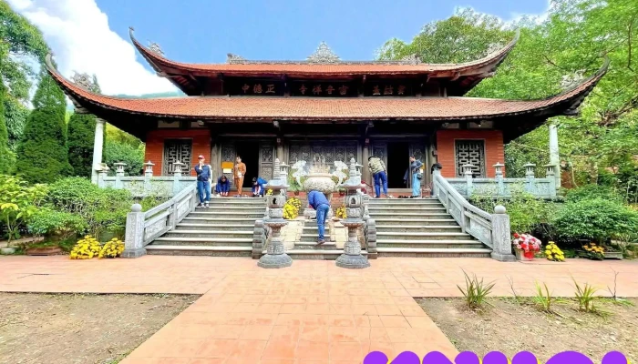 Chùa Lôi Âm Thượng - Đại Yên