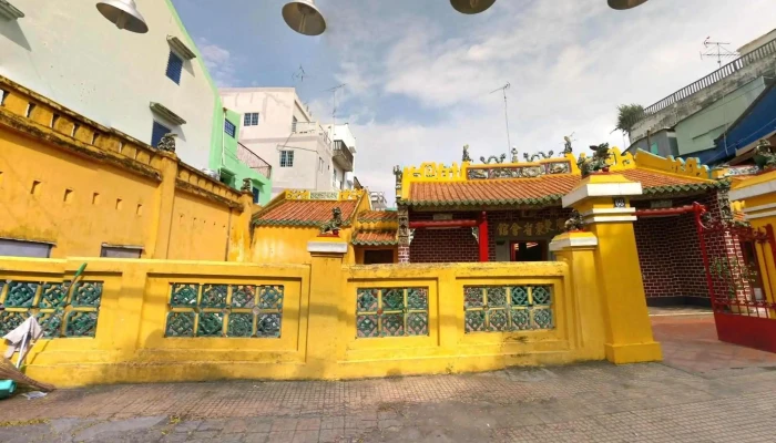 Chua Ong Bac Guang Dong Hui Guan Bac De Mieu Che Do Xem Pho Va 360deg - An Giang