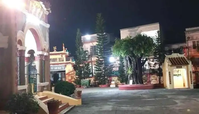 Chùa Sắc Tứ Tam Bảo - Kiên Giang