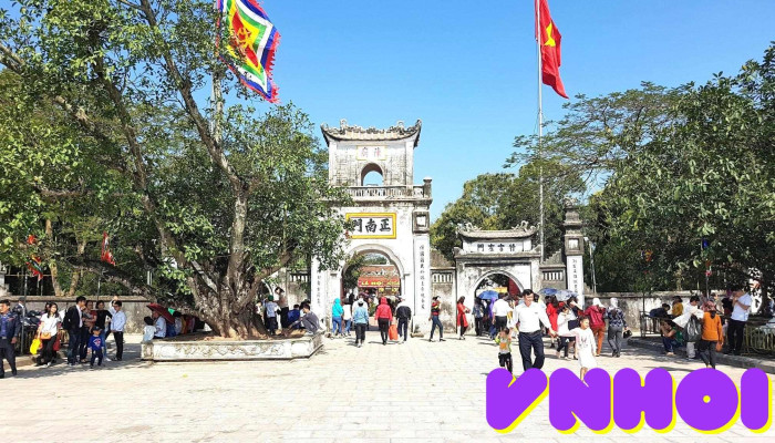 Chua Thap Pho Minh Den Co Trach - Nam Định