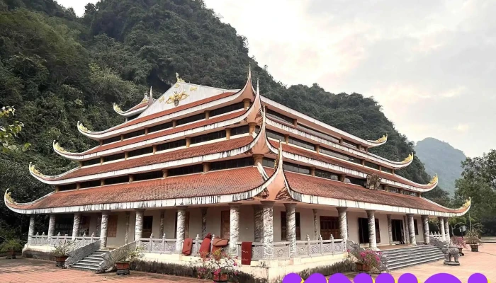 Chua Tien Tat Ca - Hòa Bình