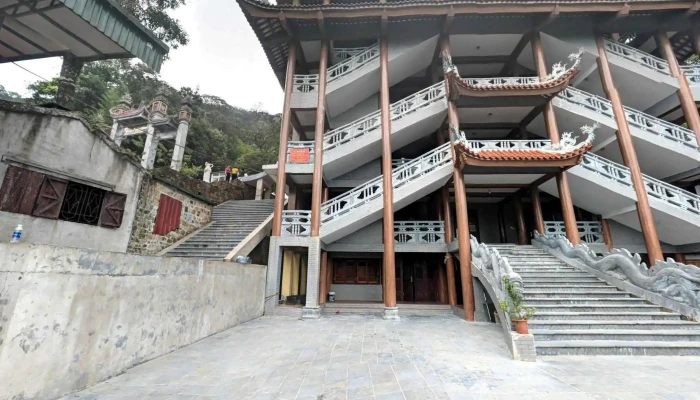Chua Vang Tam Dao Che Do Xem Pho Va 360deg - Vĩnh Phúc