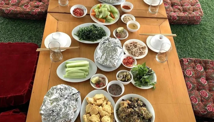 Chuon Chuon Nghia Lo Thuc Pham Va Do Uong - Yên Bái