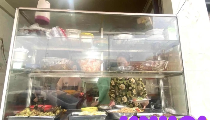 Com Tam Cau Doi Bau Khong Khi - Tiền Giang