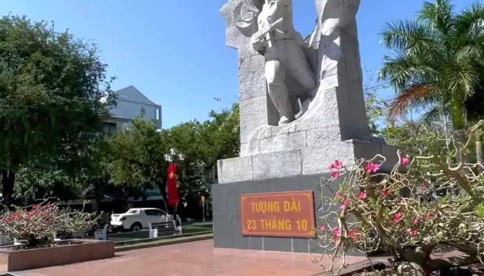 Cong Vien 23 Thang 10 Video - Khánh Hòa
