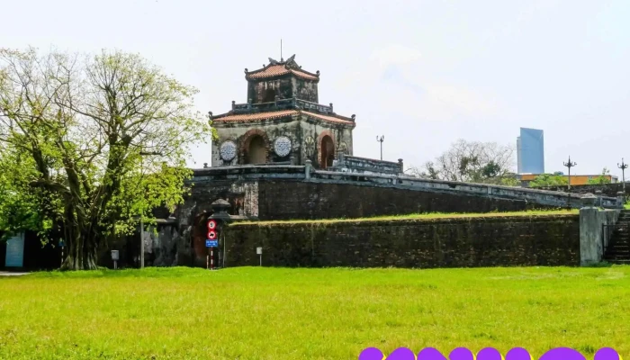 Cua Thuong Tu Kinh Thanh Hue - Thành Phố Huế