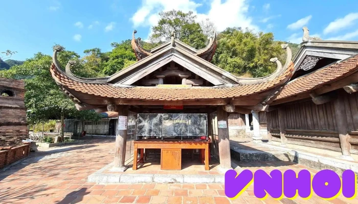 Danh Thang Yen Tu Chua Hoa Yen - Quảng Ninh