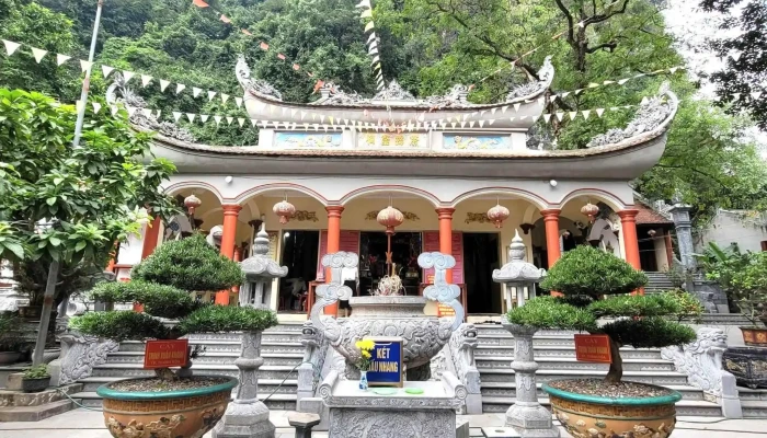 Den Rong Tat Ca - Thanh Hóa