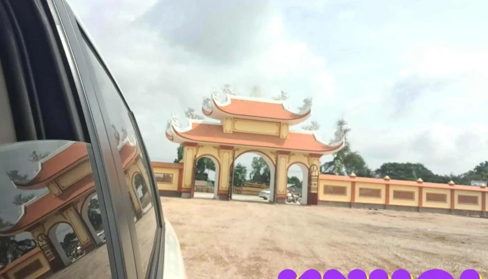 Den Tho Anh Hung Liet Si Nguoi Co Cong Canh Quan - Kiên Giang