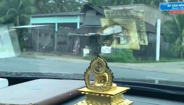 Di Tich Lich Su Can Cu Khu Uy Sai Gon   Gia Dinh Video - Bến Tre