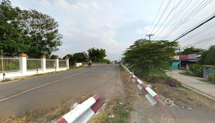 Di Tich Lich Su Cot Day Thep Che Do Xem Pho Va 360deg - An Giang