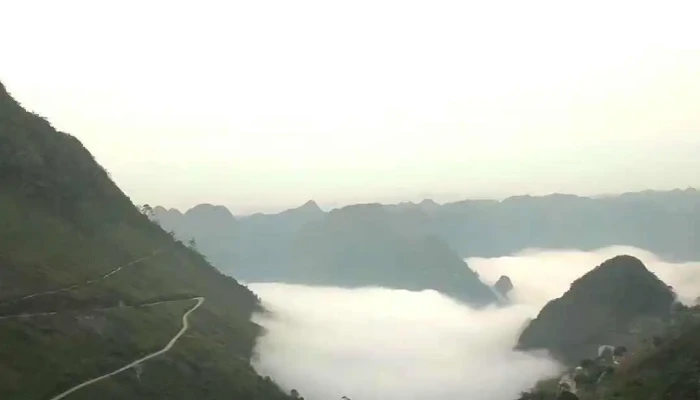 Diem Dung Chan Du Lich H Mong Cua Chu So Huu - Hà Giang