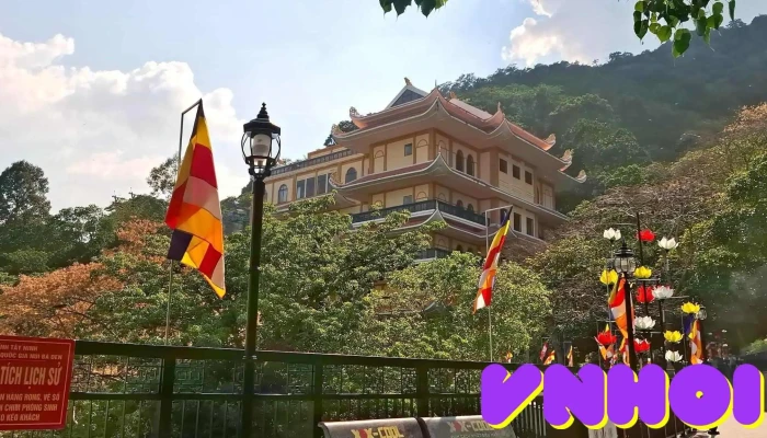 Dien Ba Linh Son Thanh Mau Video - Tây Ninh