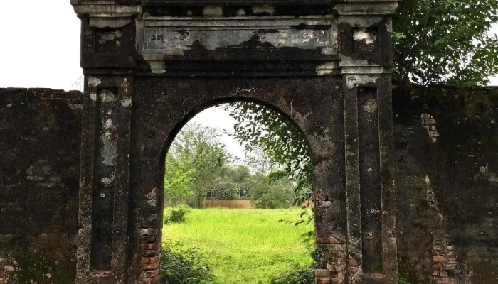 Dien Phung Tien Hoang Thanh Hue - Thành Phố Huế