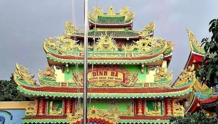 Dinh Cau Lighthouse -  Moi Nhat - Kiên Giang