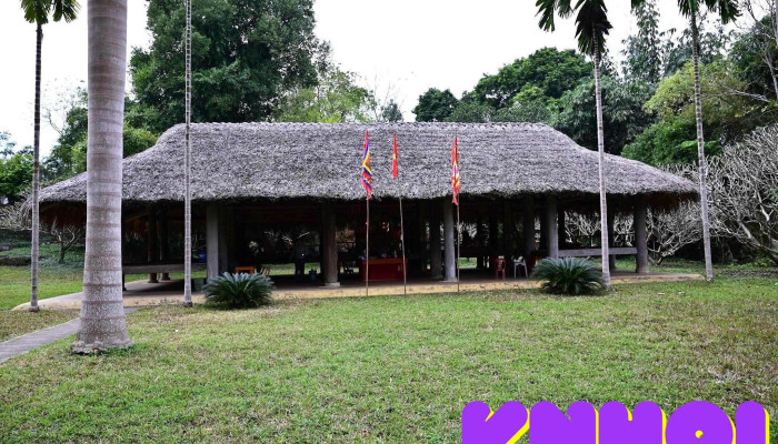 Dinh Hong Thai Tat Ca - Tuyên Quang