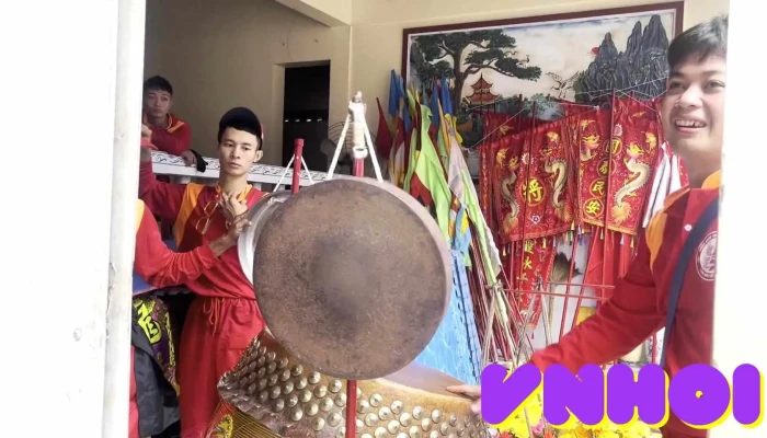 Dinh Than Di An Video - Bình Dương
