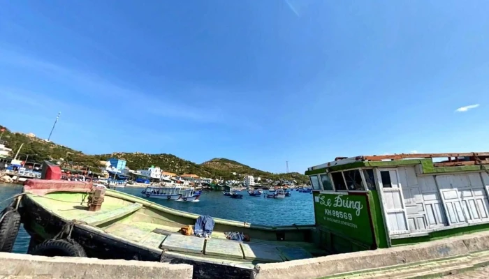 Du Lich Binh Hung   Tan Khoa Che Do Xem Pho Va 360deg - Khánh Hòa