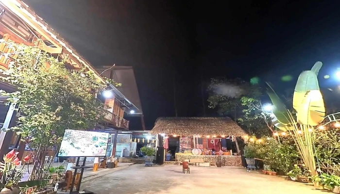 Homestay Hoang Tuan Che Do Xem Pho Va 360deg - Tuyên Quang