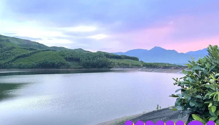 Hồ Biều Qua ( hố Bàu ) - Long Sơn