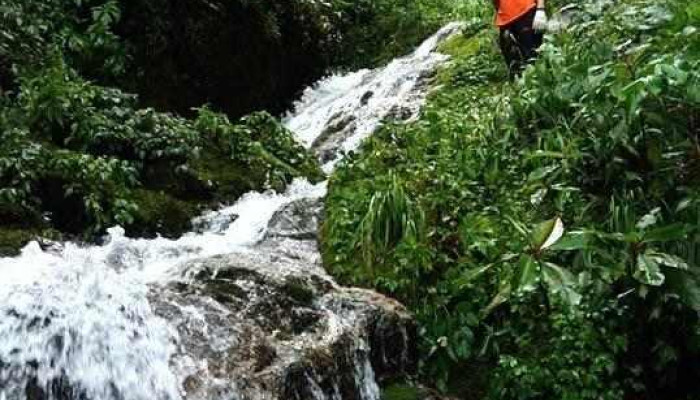 Khoi Nui Ngoc Linh Tieu Khien - Kon Tum